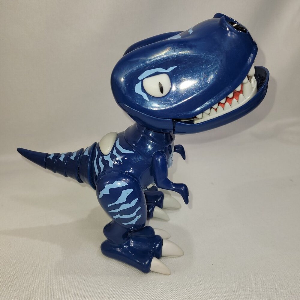 Zoomer Chomplingz Tiger Tail Interactive Dinosaur by Spin Master